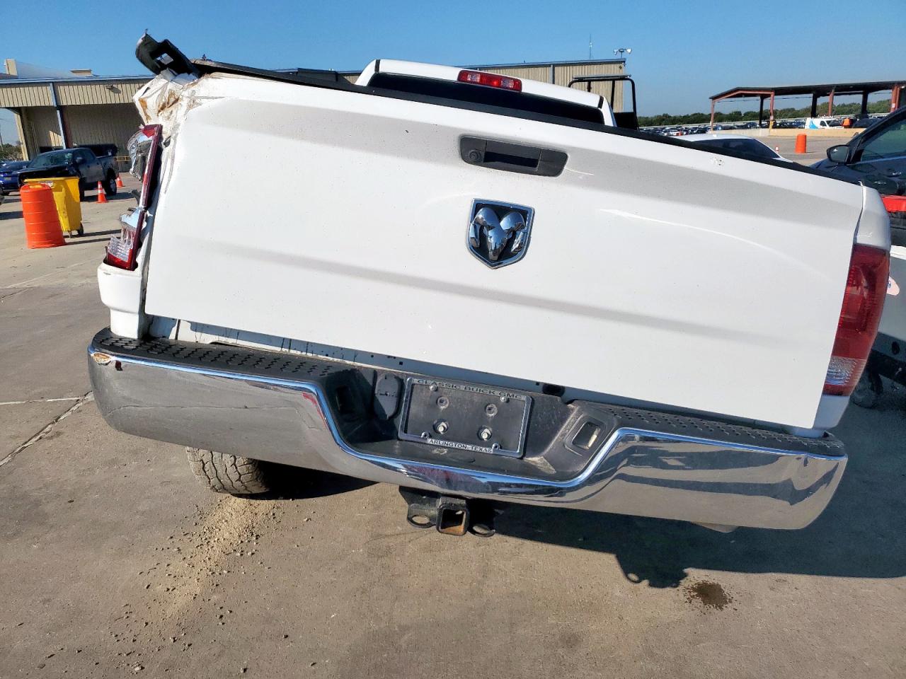2020 Ram 1500 Classic Tradesman VIN: 3C6JR6DT0LG152045 Lot: 82148685