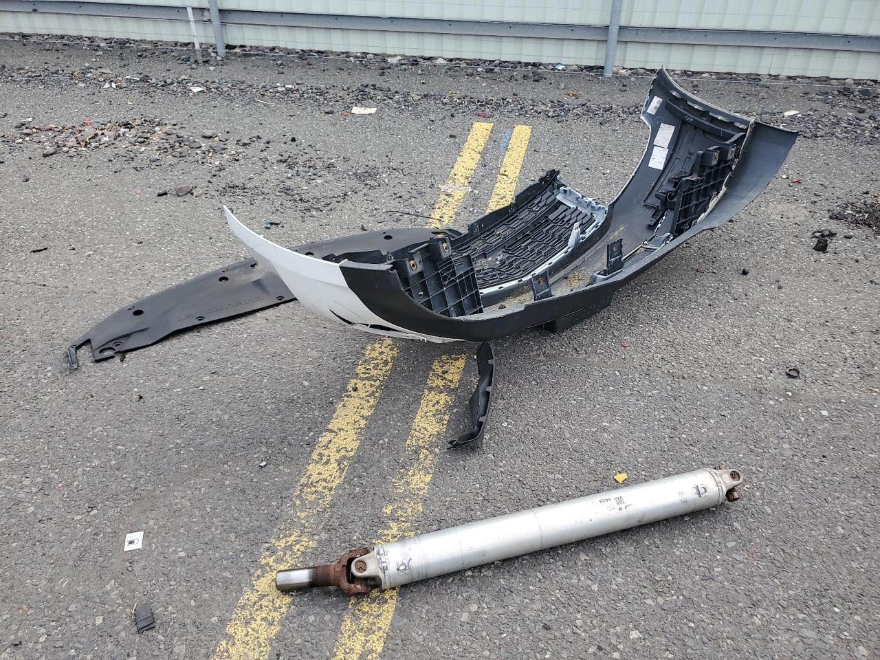 2015 Chevrolet Tahoe K1500 Ls VIN: 1GNSKAKC5FR517788 Lot: 71983855