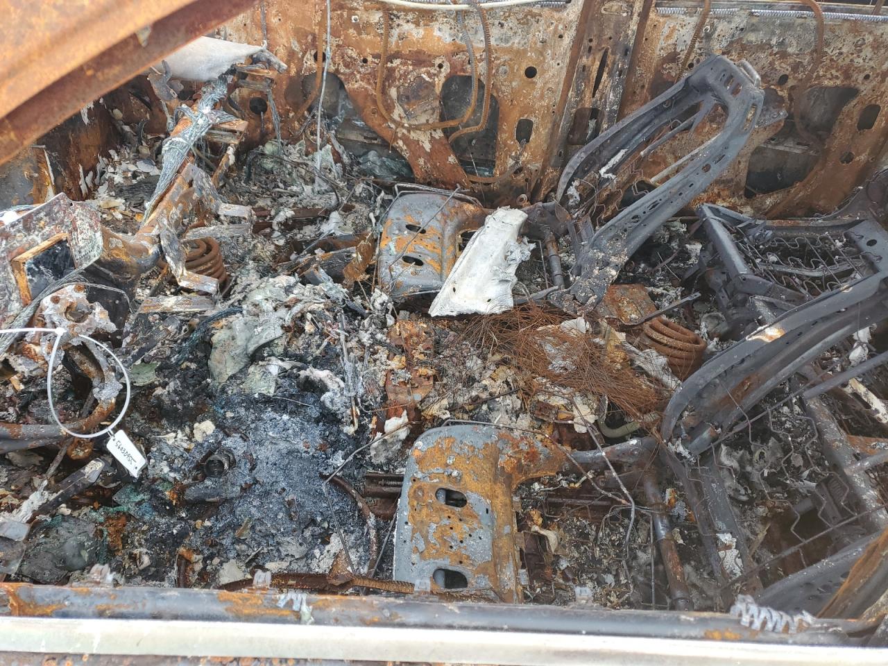 2017 GMC Yukon Xl K1500 Slt VIN: 1GKS2GKCXHR196057 Lot: 56030955