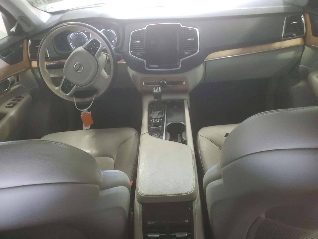 2022 Volvo Xc90 T6 Momentum VIN: YV4A22PKXN1776684 Lot: 71186315