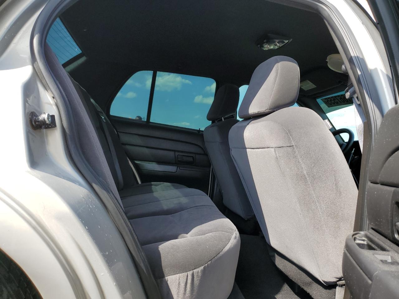 2009 Ford Crown Victoria Police Interceptor VIN: 2FAHP71V79X104121 Lot: 71667555