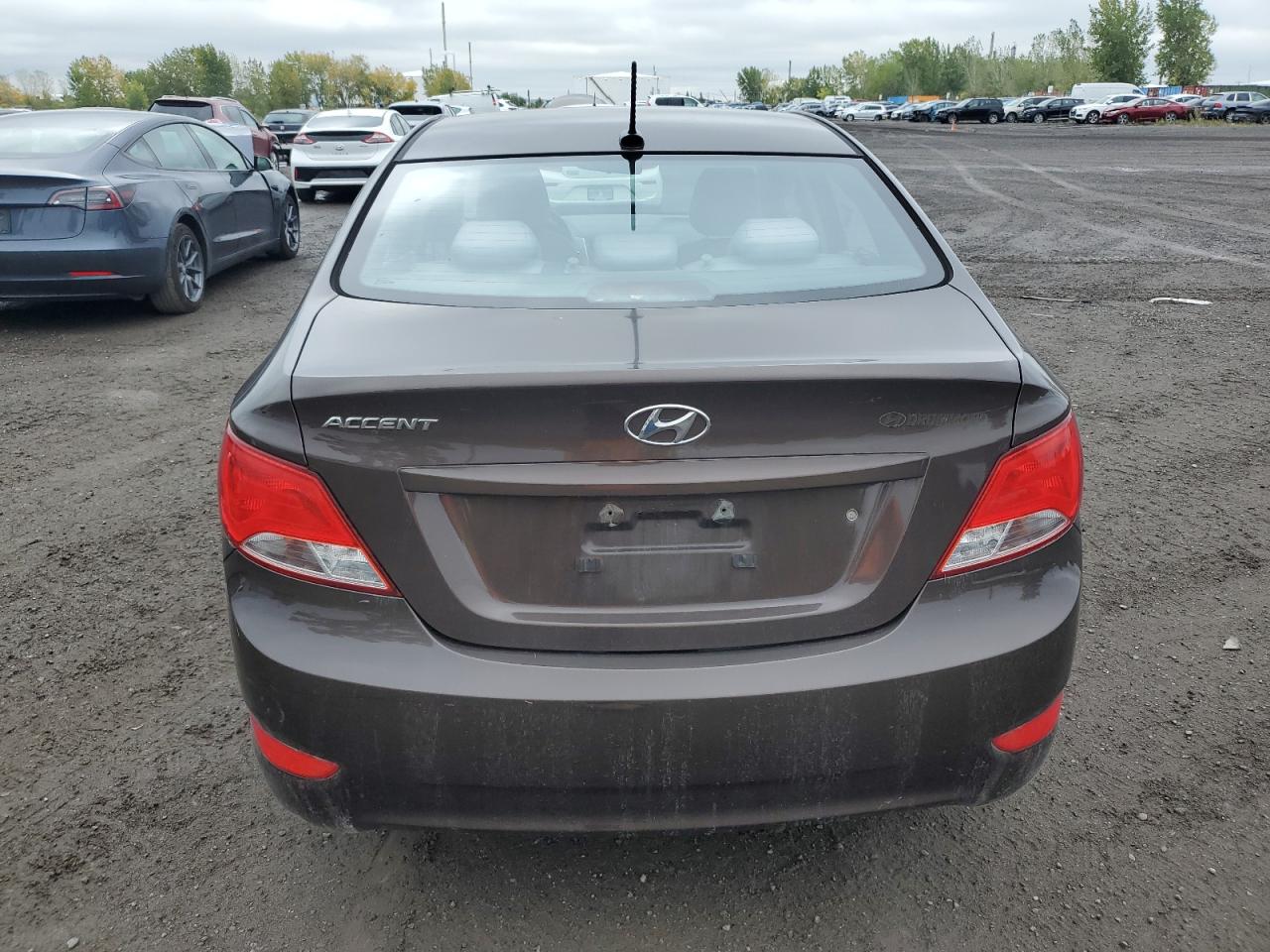 2015 Hyundai Accent Gls VIN: KMHCT4AE9FU802243 Lot: 82166725