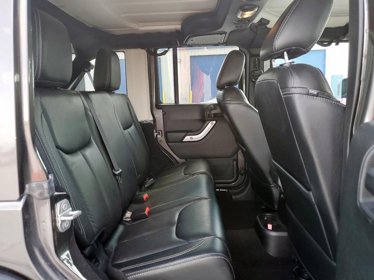 2017 Jeep Wrangler Unlimited Sahara VIN: 1C4HJWEGXHL578271 Lot: 84057075