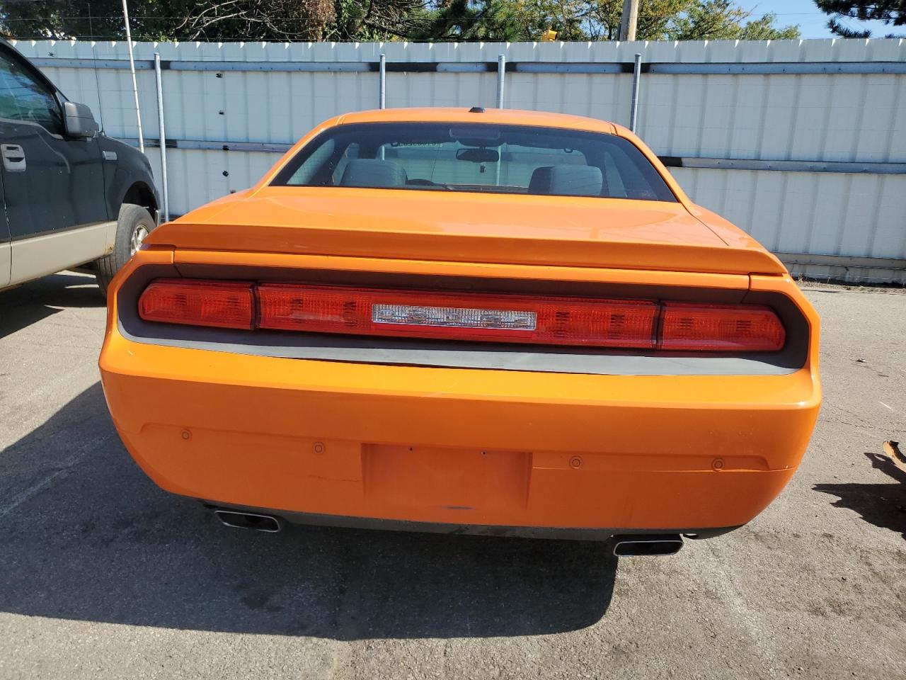 2014 Dodge Challenger R/T VIN: 2C3CDYBT3EH298946 Lot: 81909265