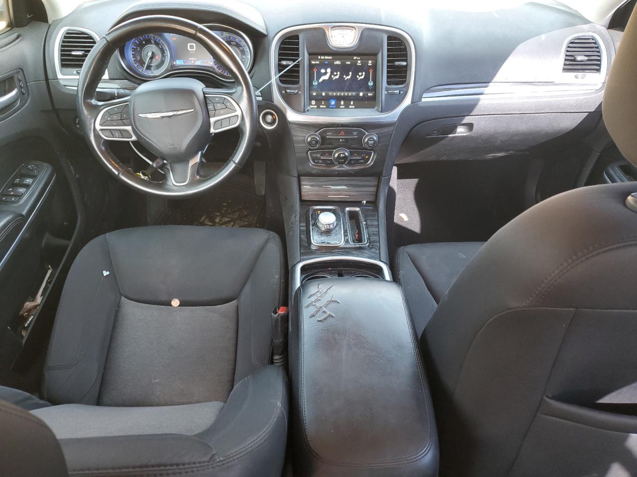 2020 Chrysler 300 Touring VIN: 2C3CCAAG1LH220712 Lot: 71967775