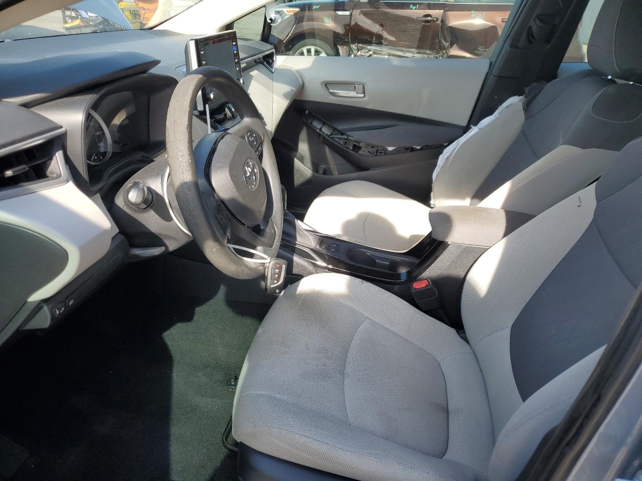 2020 Toyota Corolla Le VIN: 5YFEPRAE7LP056768 Lot: 80817315