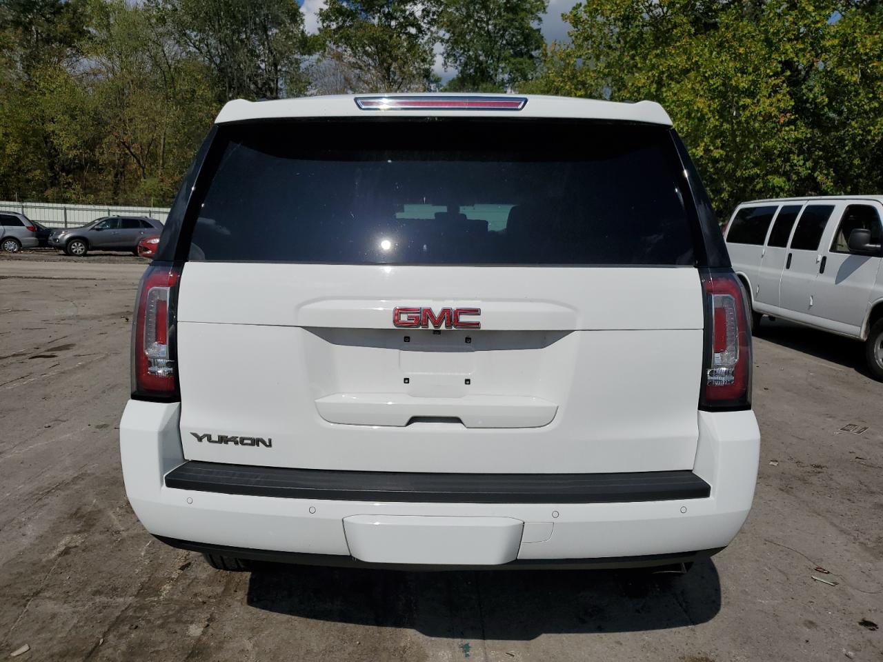 2015 GMC Yukon Sle VIN: 1GKS2AKC2FR238683 Lot: 84249305