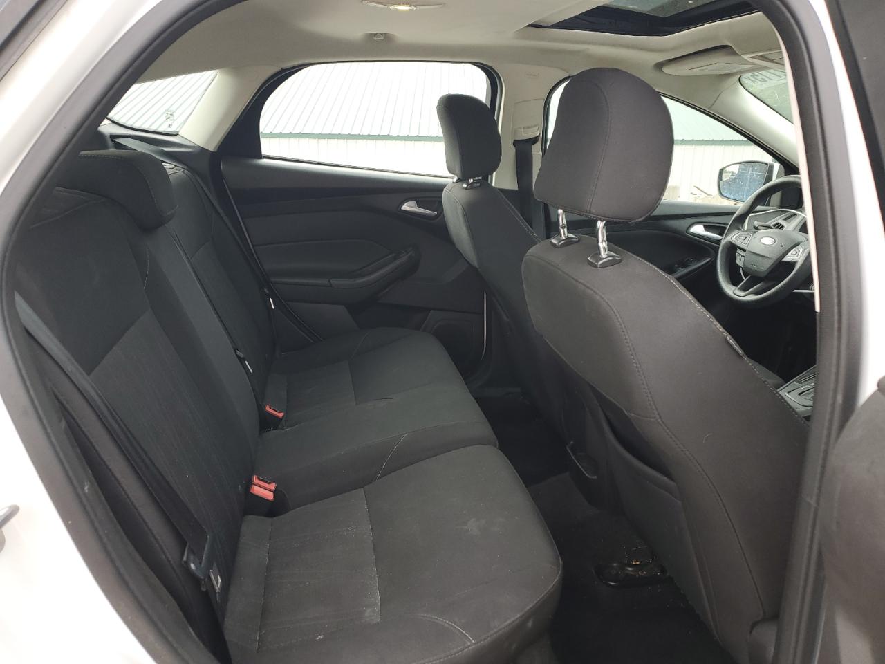 2016 Ford Focus Se VIN: 1FADP3K27GL348342 Lot: 80432715