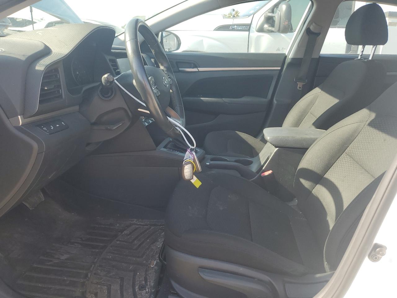 2019 Hyundai Elantra Sel VIN: 5NPD84LF2KH454371 Lot: 84389485