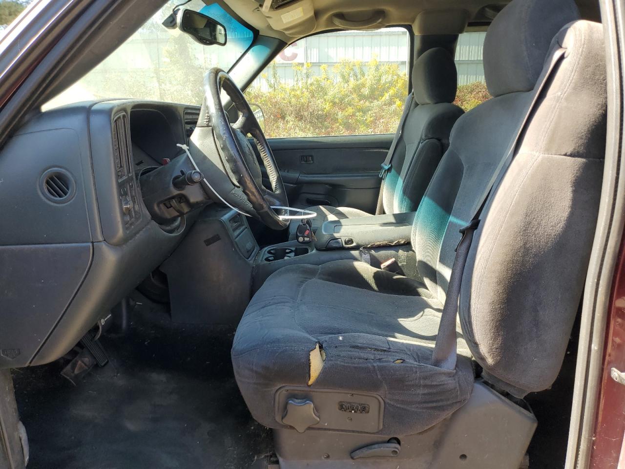 2002 Chevrolet Silverado C1500 VIN: 2GCEC19T521276522 Lot: 81957635