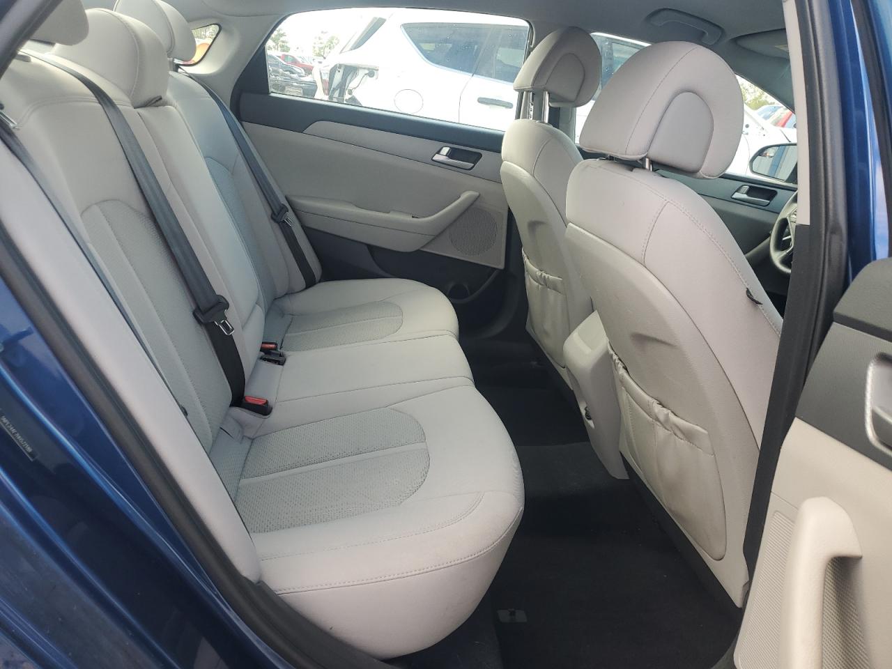 2017 Hyundai Sonata Se VIN: 5NPE24AF7HH572188 Lot: 84192925