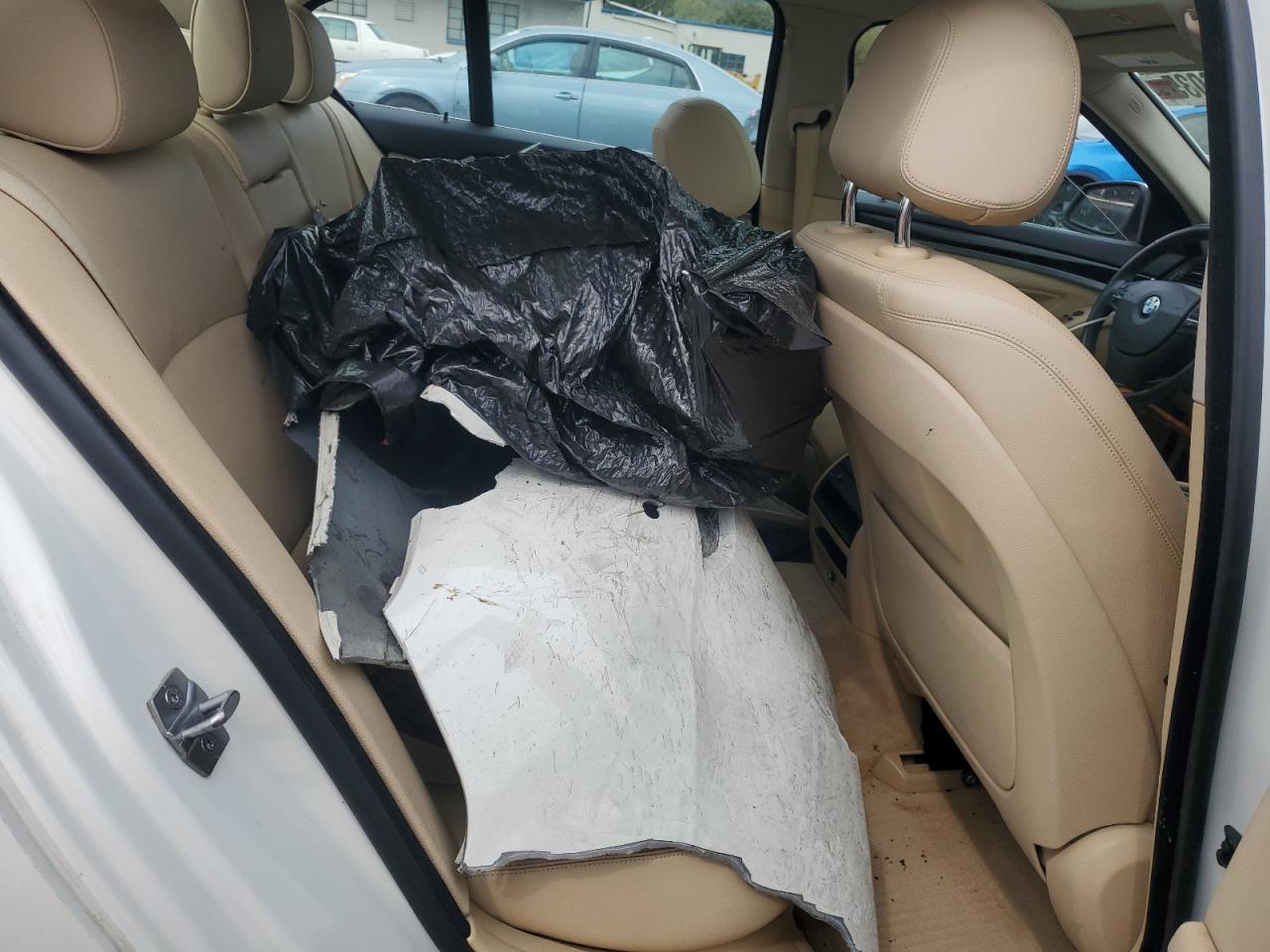 2014 BMW 528 Xi VIN: WBA5A7C54ED615330 Lot: 81766035