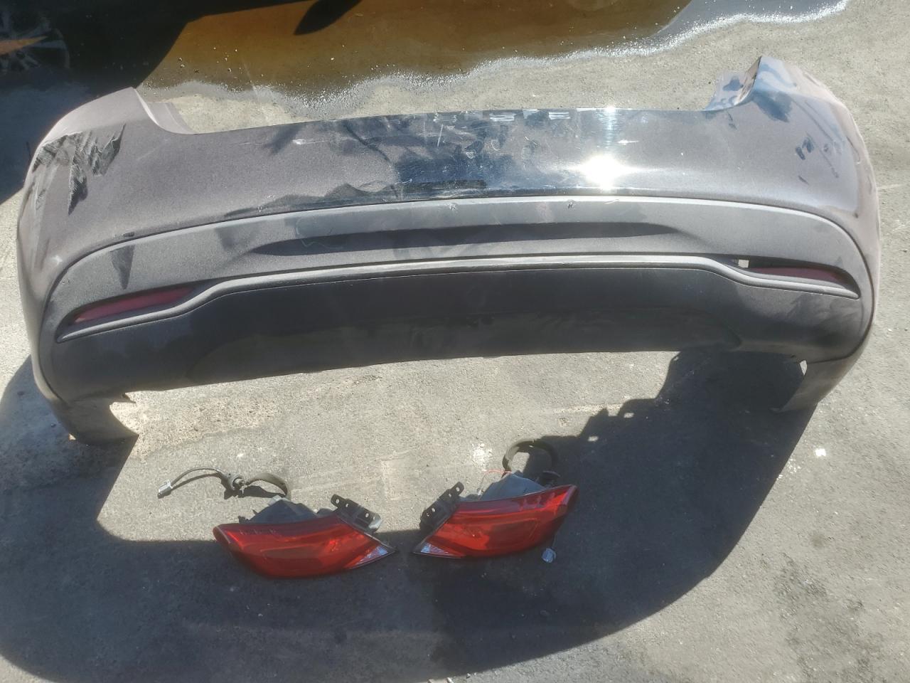 2016 Chrysler 200 Lx VIN: 1C3CCCFB8GN183311 Lot: 80717345