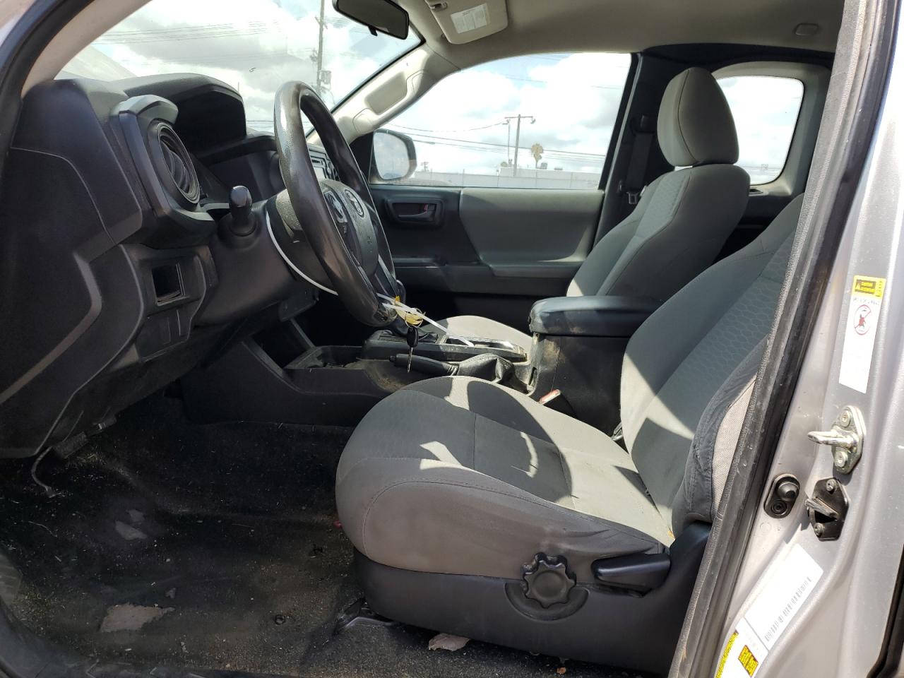 2017 Toyota Tacoma Access Cab VIN: 5TFRX5GN1HX074466 Lot: 80242395