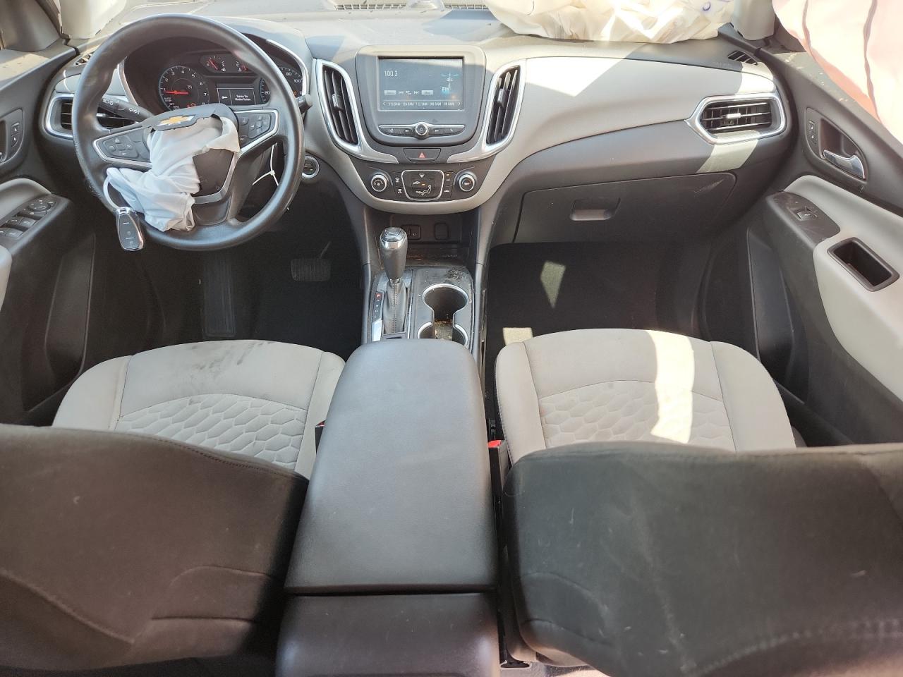 2018 Chevrolet Equinox Ls VIN: 2GNAXHEV4J6131077 Lot: 80201205