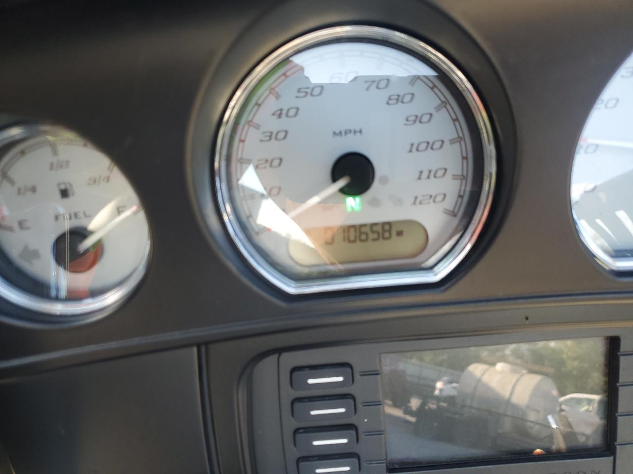 2015 Harley-Davidson Flhx Street Glide VIN: 1HD1KBM10FB647782 Lot: 70677075