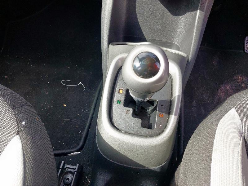2015 TOYOTA AYGO X-PLAY VVT-I CVT 