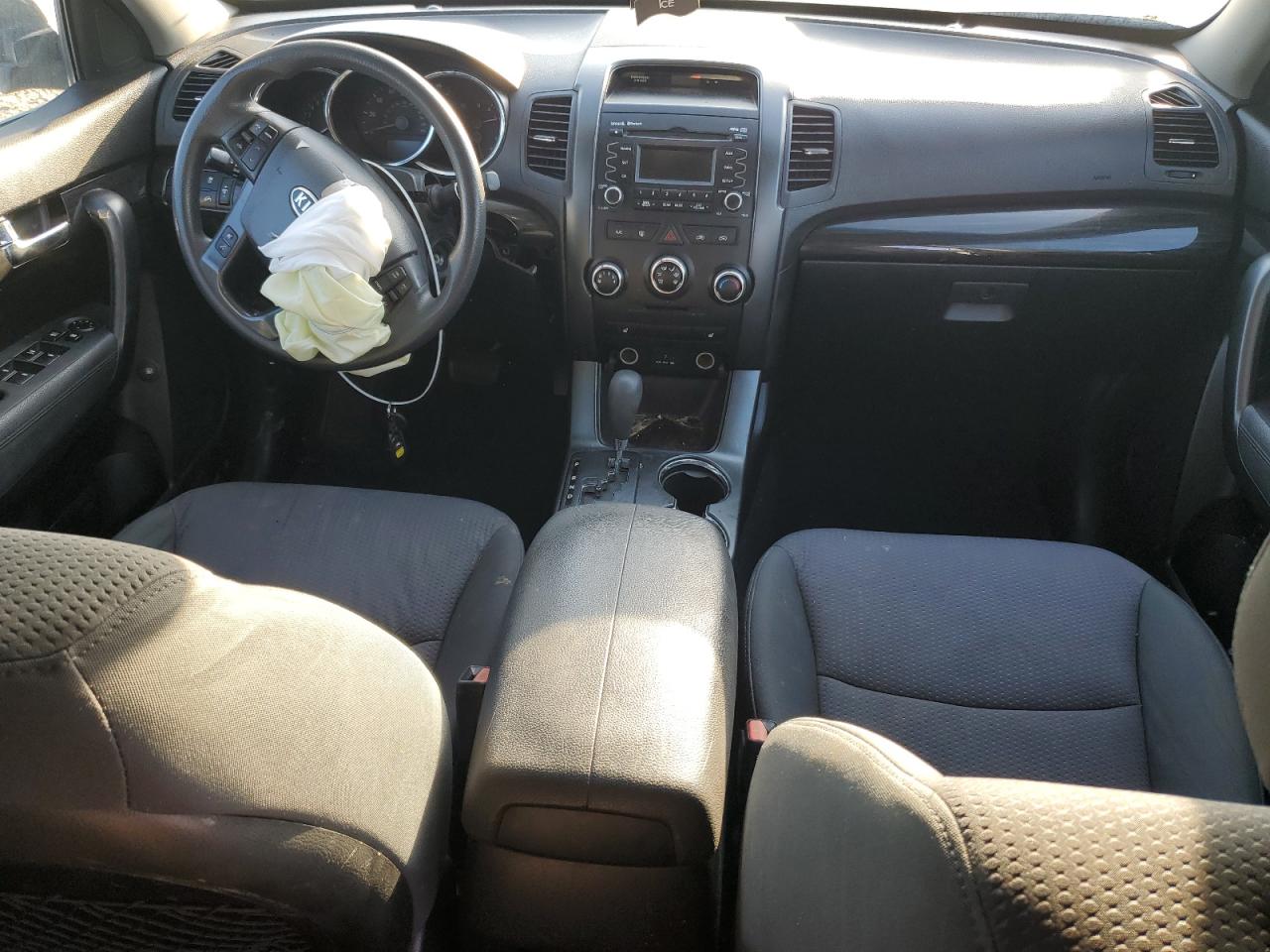 2011 Kia Sorento Base VIN: 5XYKT3A17BG042963 Lot: 80495175