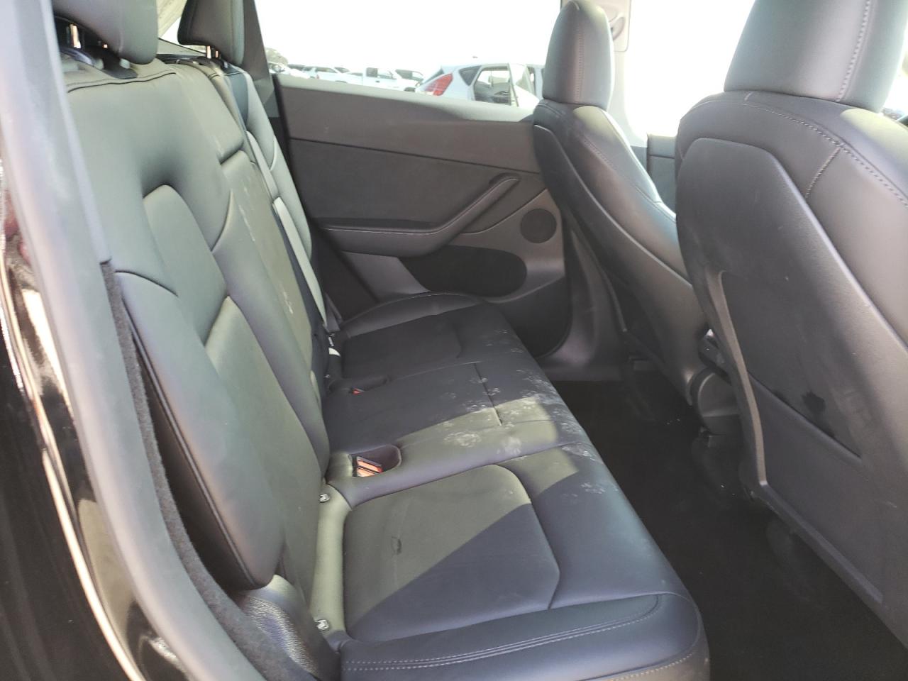 2023 Tesla Model Y VIN: 7SAYGDEEXPF792229 Lot: 81672125