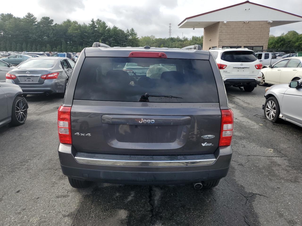 2016 Jeep Patriot Latitude VIN: 1C4NJRFB2GD627477 Lot: 71009515