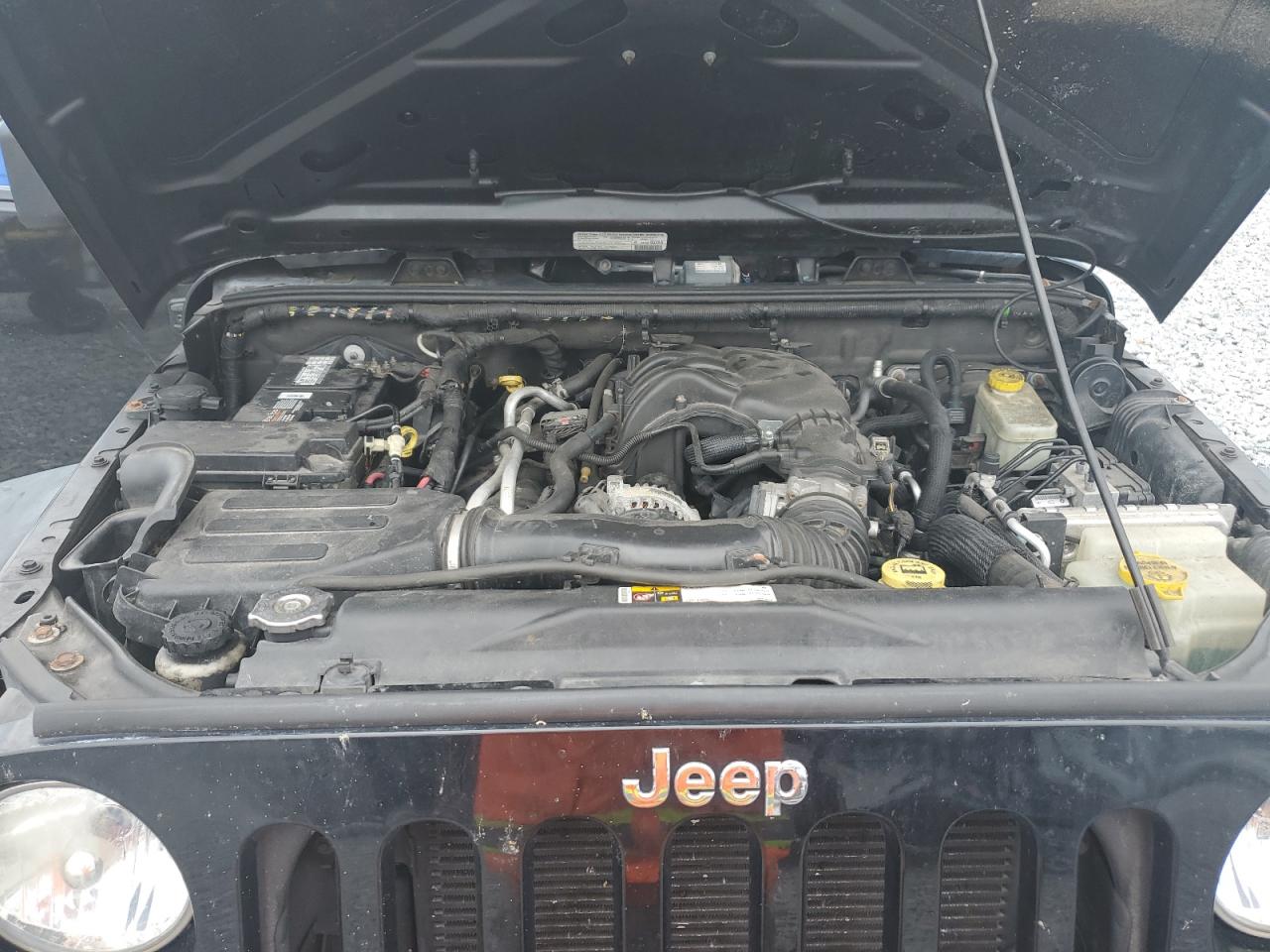 2013 Jeep Wrangler Sport VIN: 1C4AJWAG6DL692379 Lot: 80264945