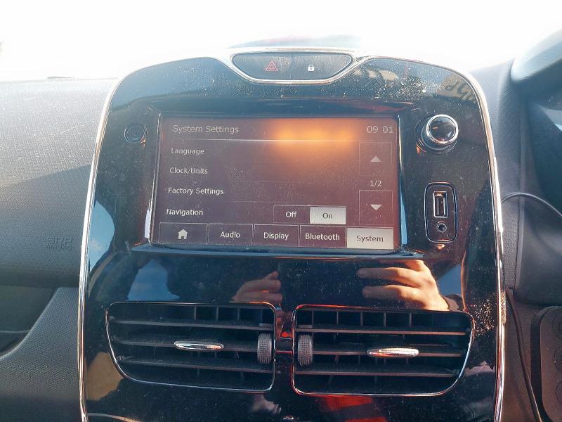 2014 RENAULT CLIO DYNAMIQUE MEDIANAV 