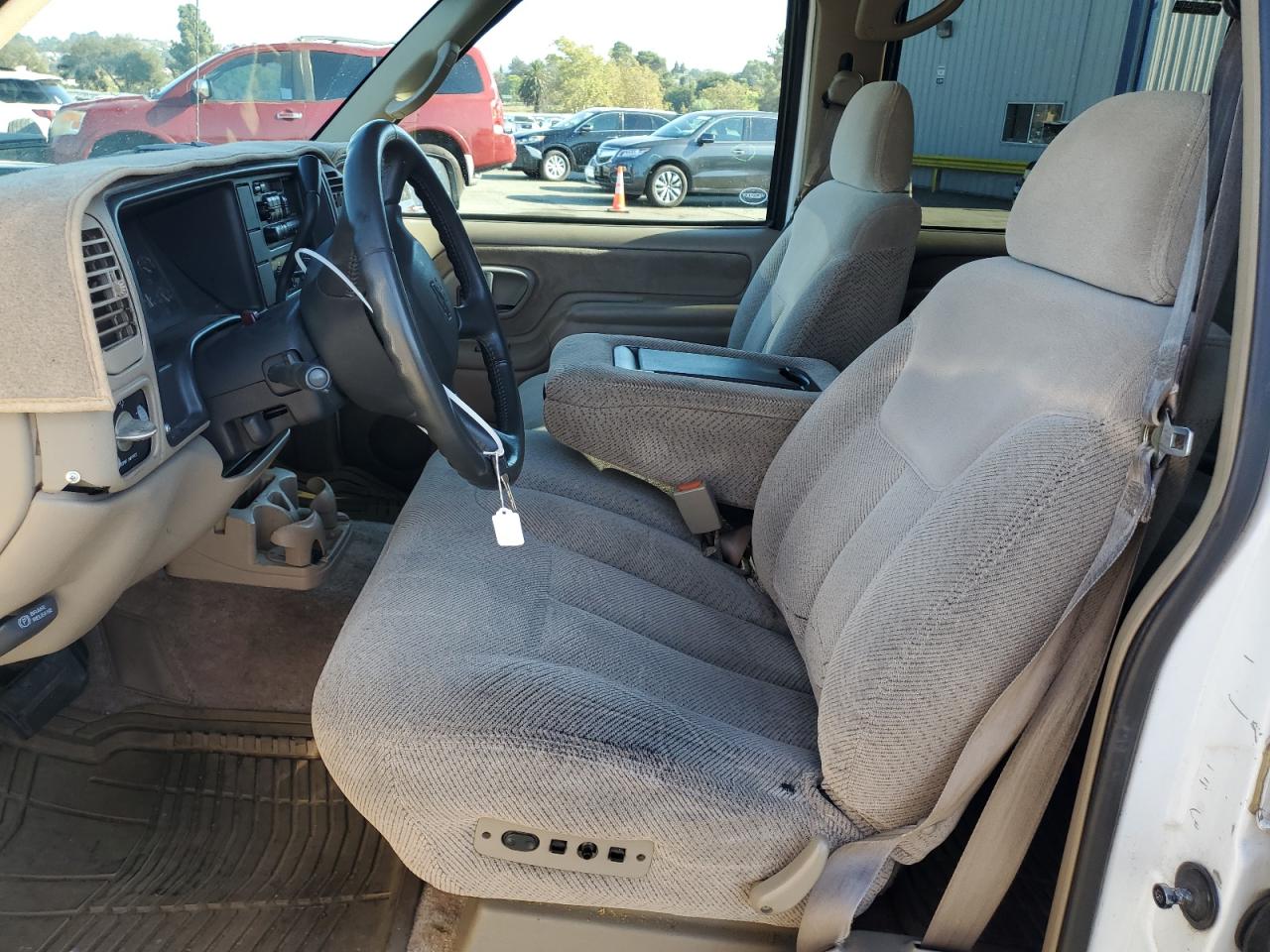 1999 Chevrolet Tahoe K1500 VIN: 1GNEK13R7XR106555 Lot: 81914055