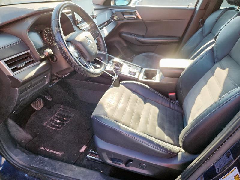  MITSUBISHI OUTLANDER 2022 Granatowy