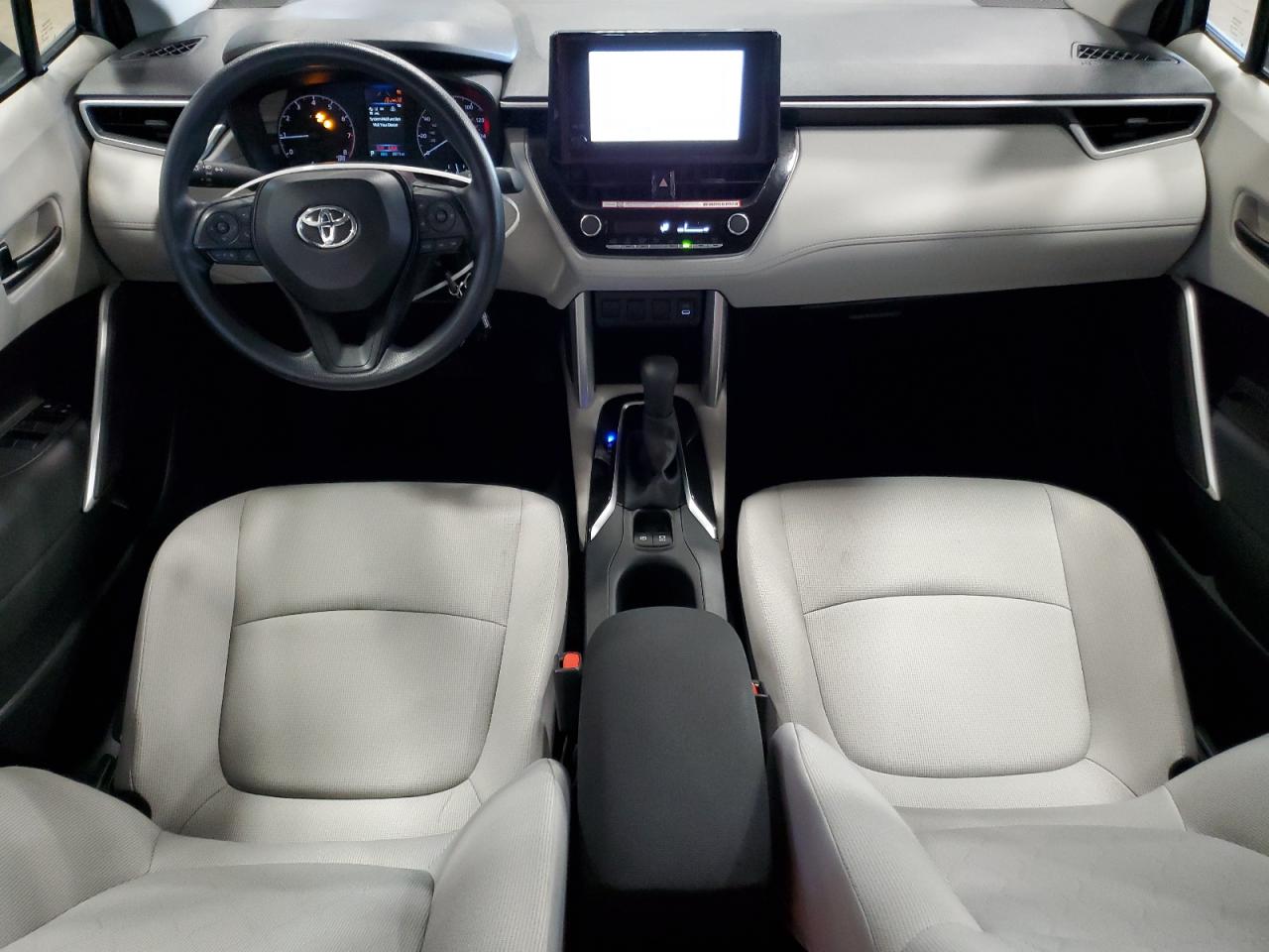 2024 Toyota Corolla Cross L VIN: 7MUAAABG6RV116238 Lot: 81070555