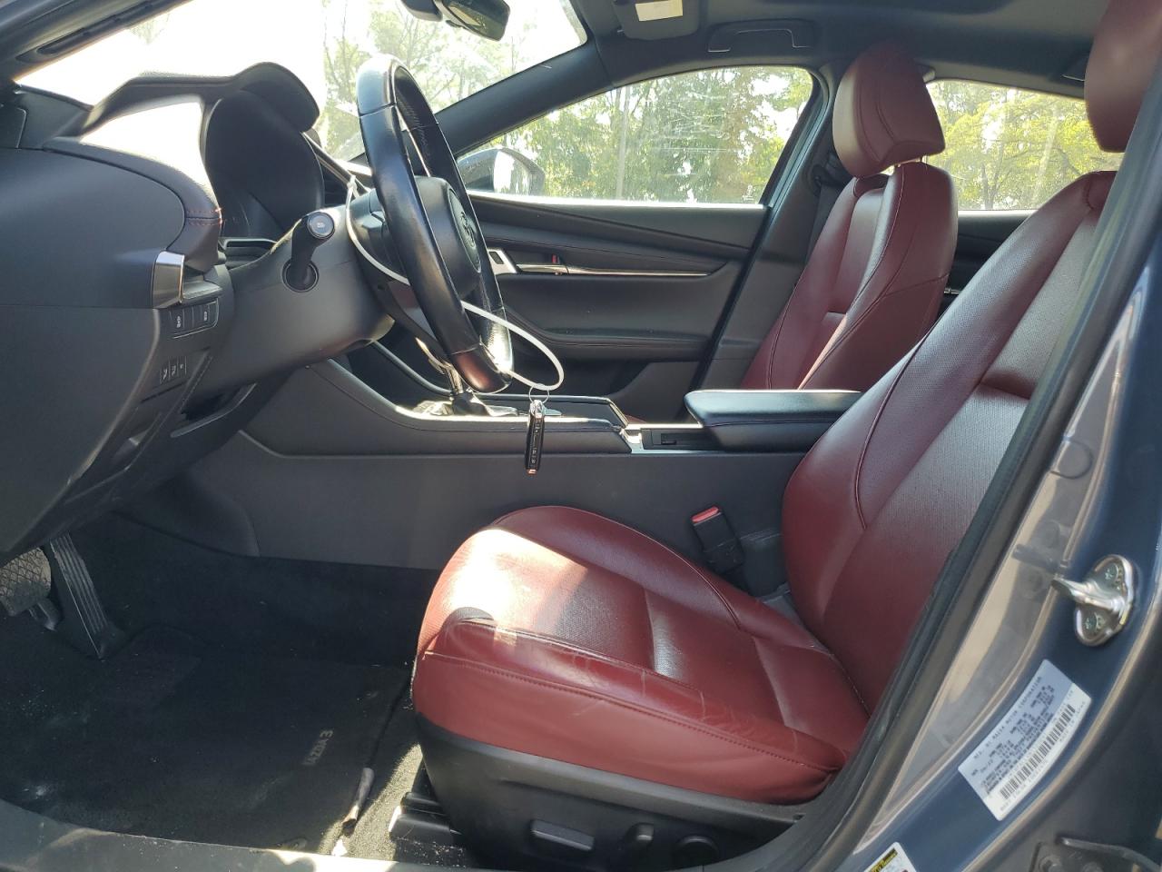 2022 Mazda 3 Preferred VIN: JM1BPALLXN1520241 Lot: 83817355