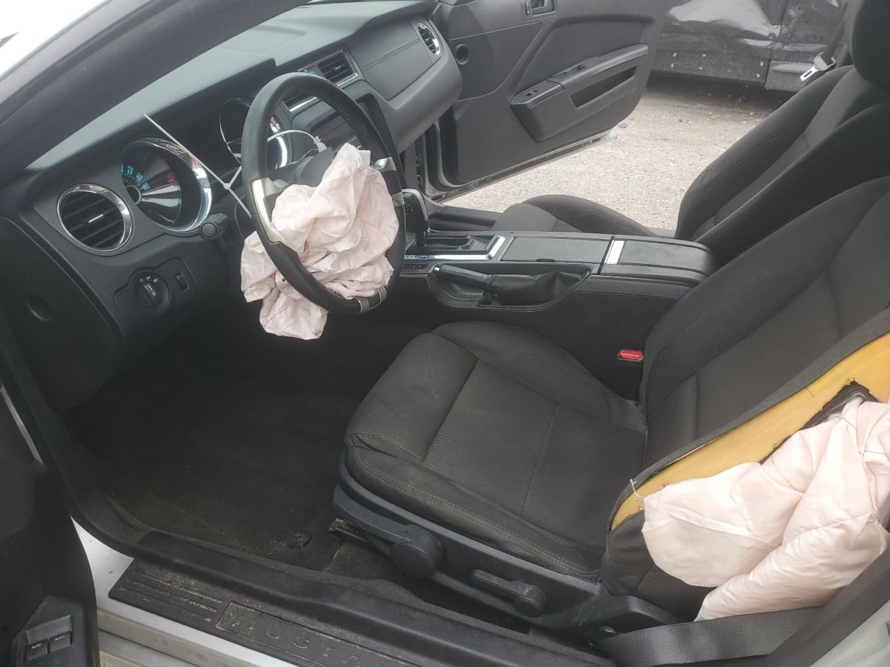 2013 Ford Mustang VIN: 1ZVBP8AM9D5241713 Lot: 84449625