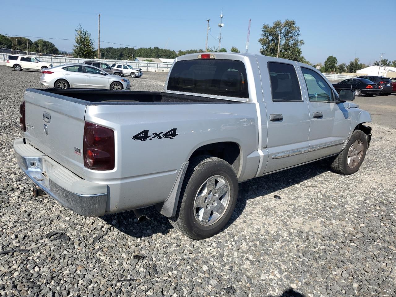 2005 Dodge Dakota Quad Laramie VIN: 1D7HW58N85S256886 Lot: 81697985