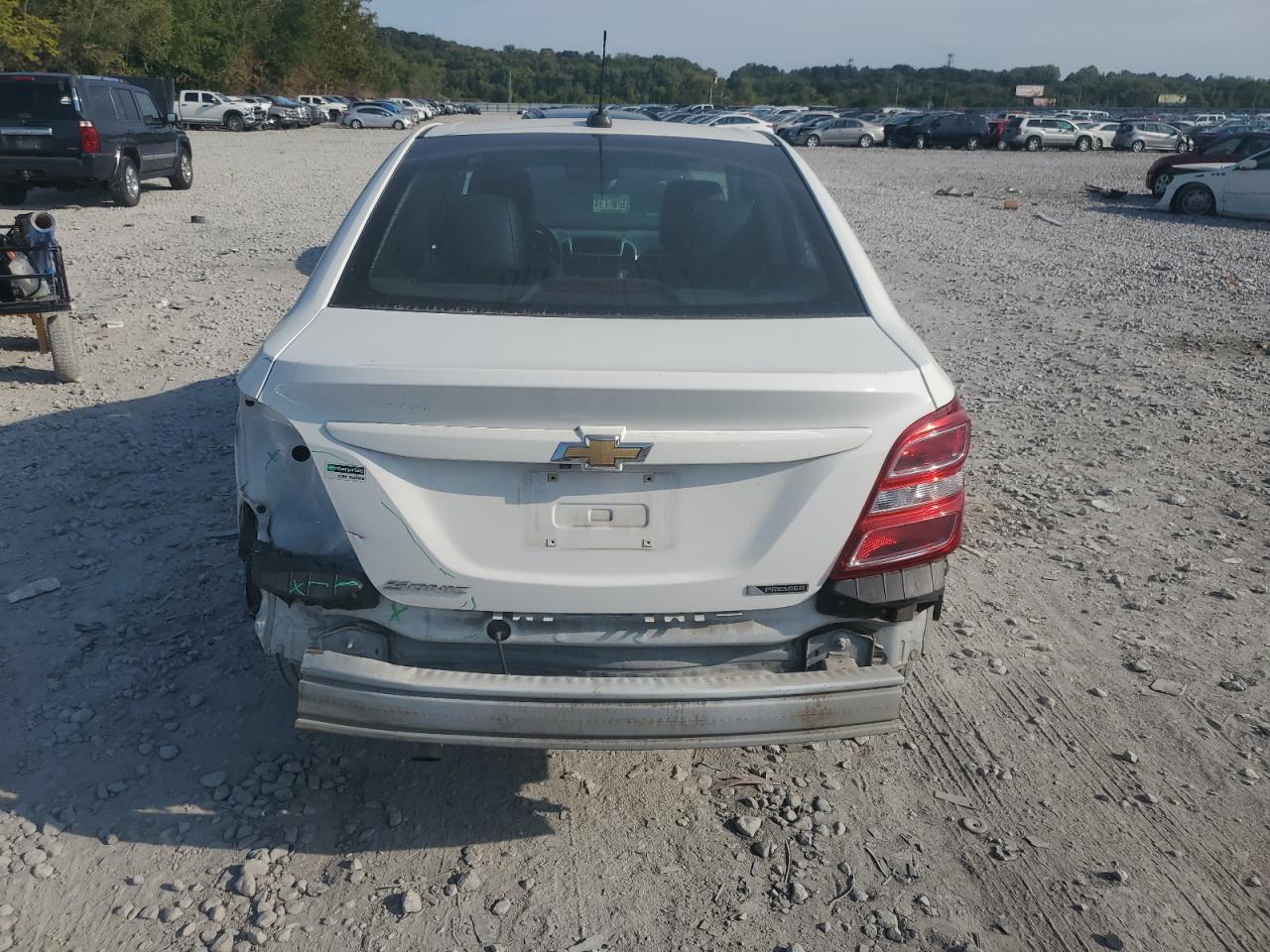 2019 Chevrolet Sonic Premier VIN: 1G1JF5SB8K4123967 Lot: 71993785