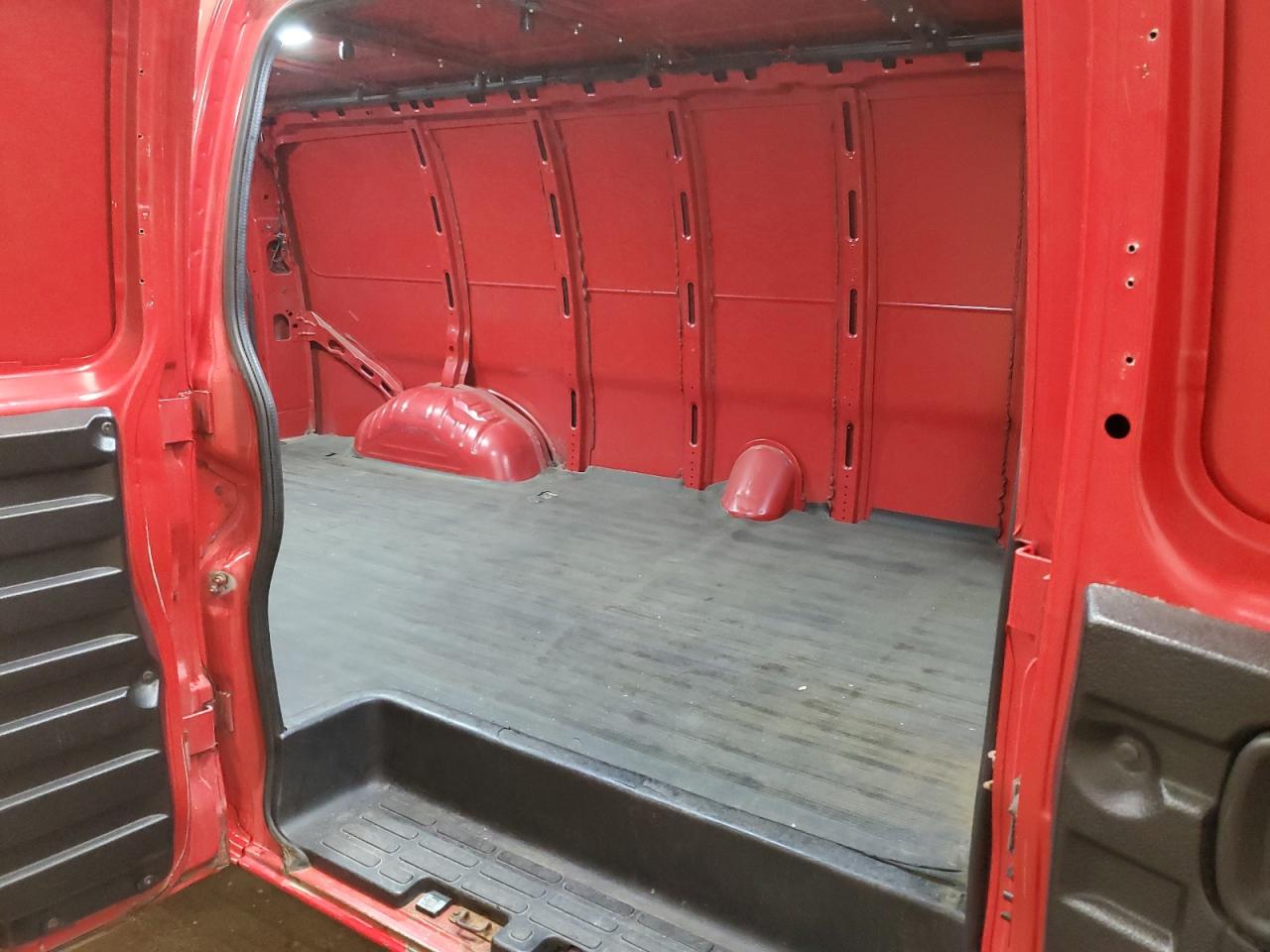 2017 Chevrolet Express G2500 VIN: 1GCWGBFF1H1105973 Lot: 71710885