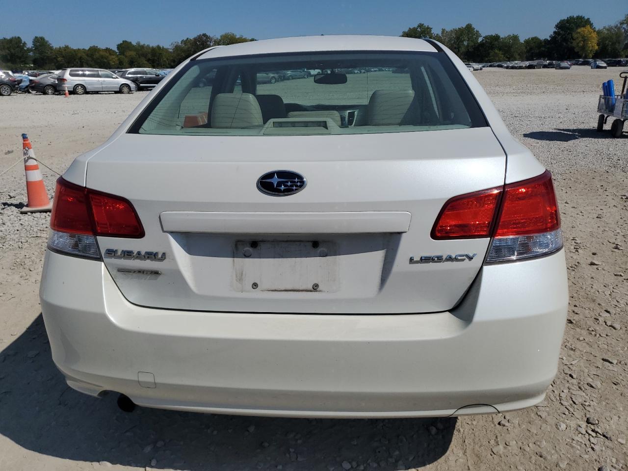 2010 Subaru Legacy 2.5I Limited VIN: 4S3BMCK69A3239997 Lot: 81185295