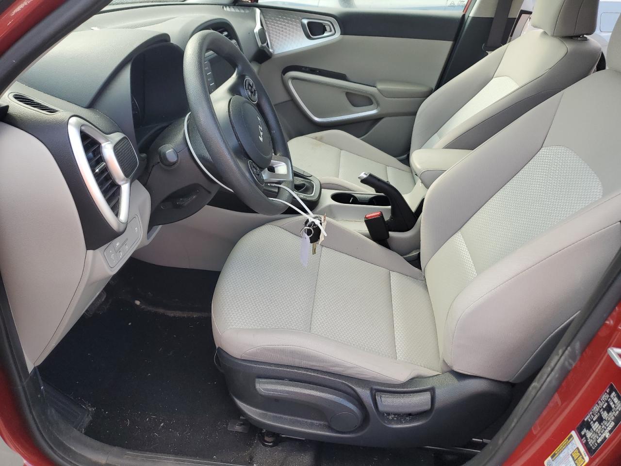 2022 Kia Soul Lx VIN: KNDJ23AU1N7829255 Lot: 70981845