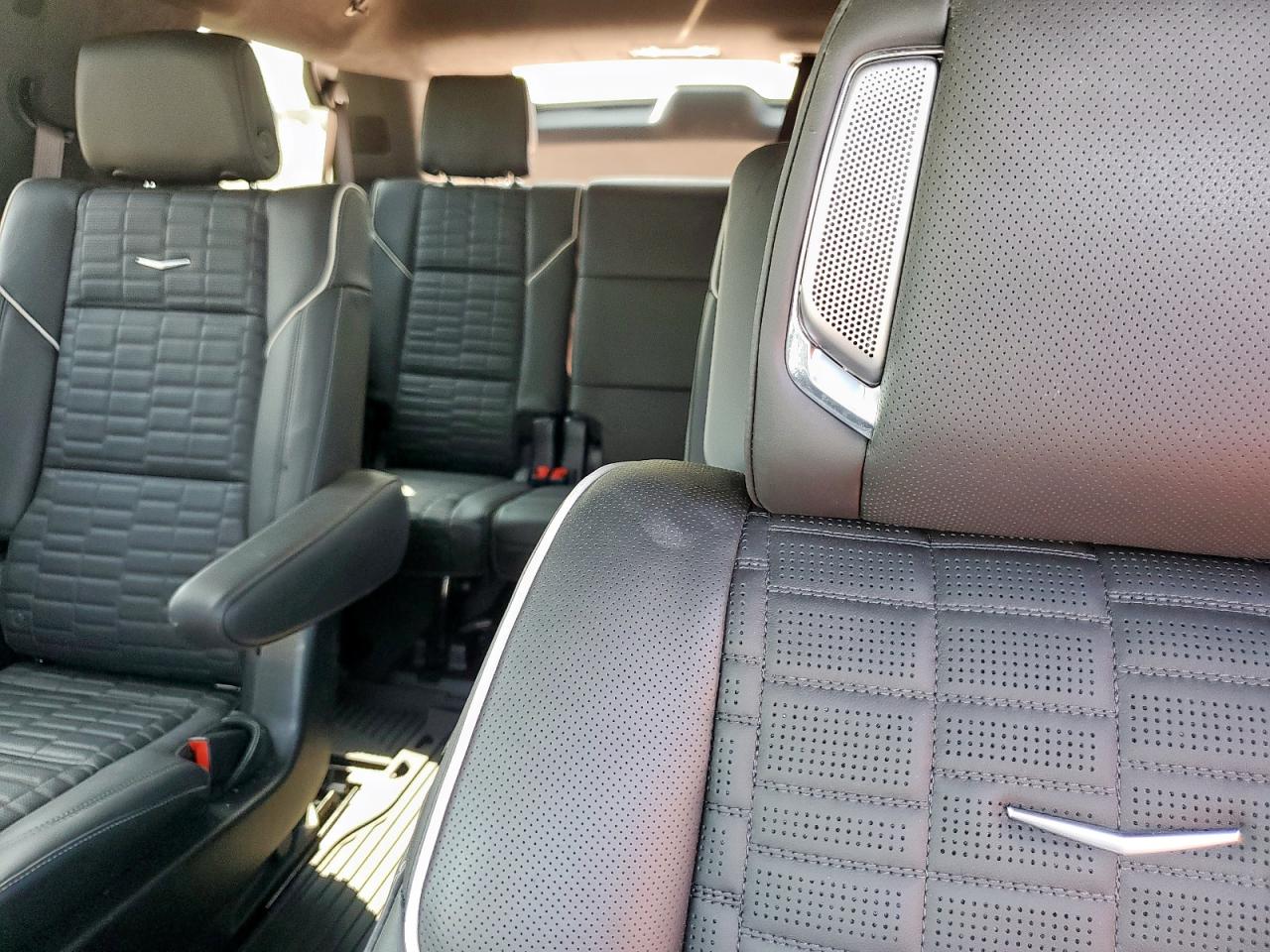 2025 Cadillac Escalade Sport Platinum VIN: 1GYS9GRL0SR192579 Lot: 80912495