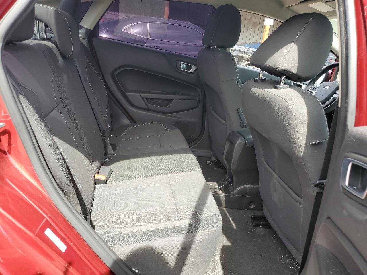 2015 Ford Fiesta Se VIN: 3FADP4BJ5FM213127 Lot: 81693535