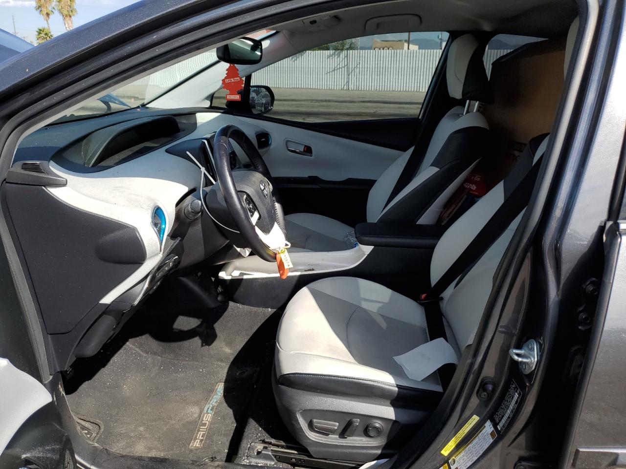 2018 Toyota Prius Prime VIN: JTDKARFP7J3086633 Lot: 82094685