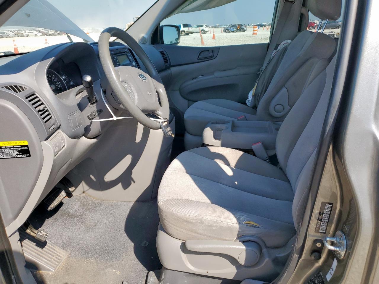 2012 Kia Sedona Lx VIN: KNDMG4C73C6437747 Lot: 80624555