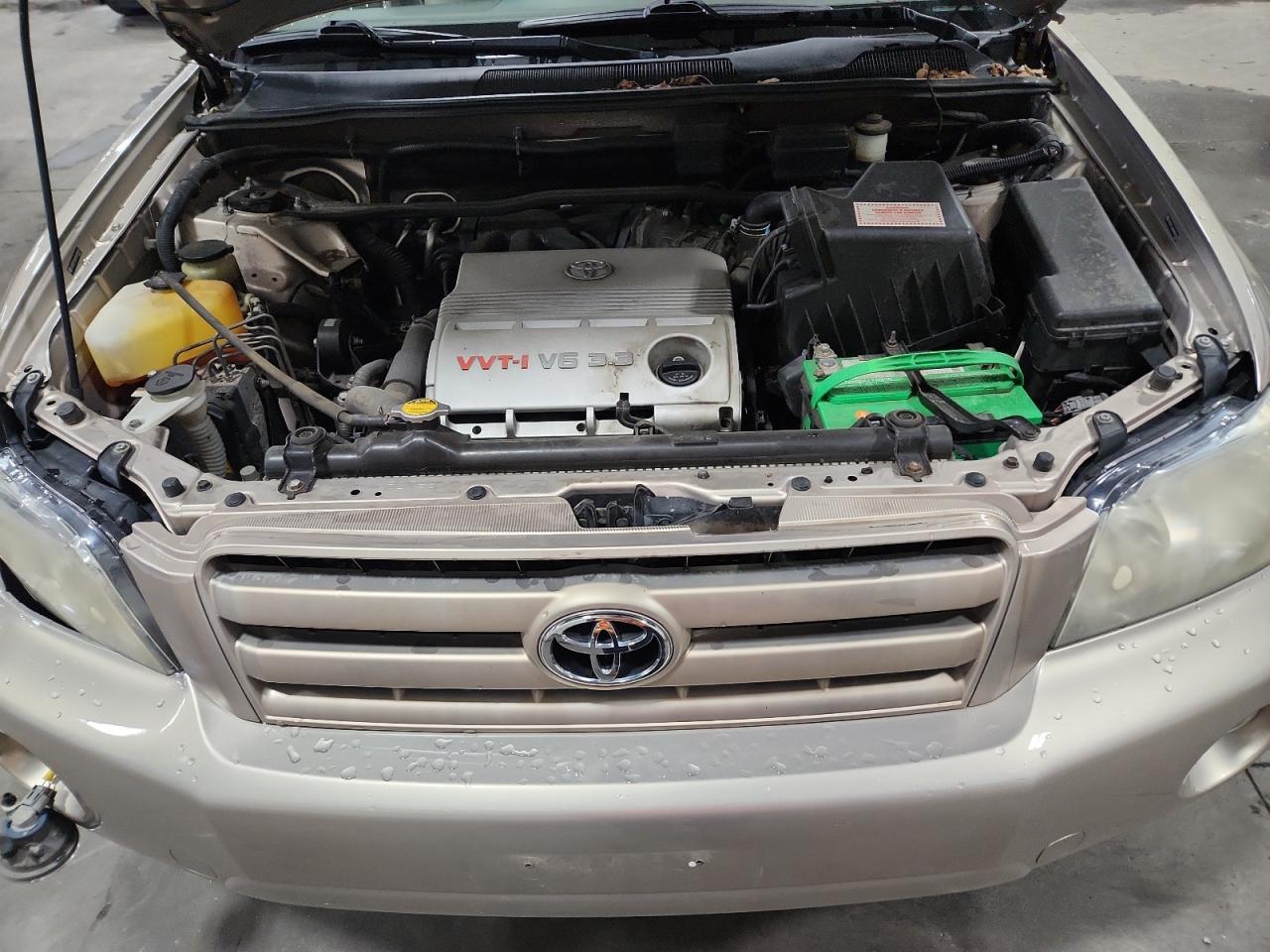 2004 Toyota Highlander VIN: JTEEP21AX40035831 Lot: 71323835