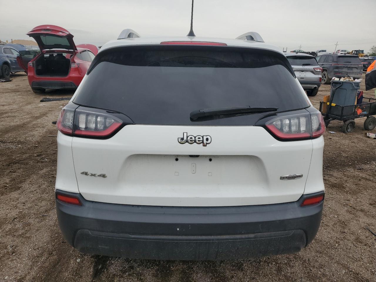 2019 Jeep Cherokee Latitude VIN: 1C4PJMCB0KD132428 Lot: 81612285