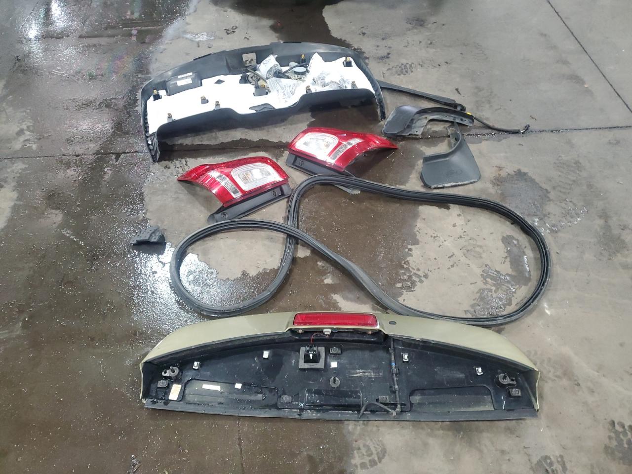 2012 Ford Explorer Limited VIN: 1FMHK8F85CGA53907 Lot: 84203985