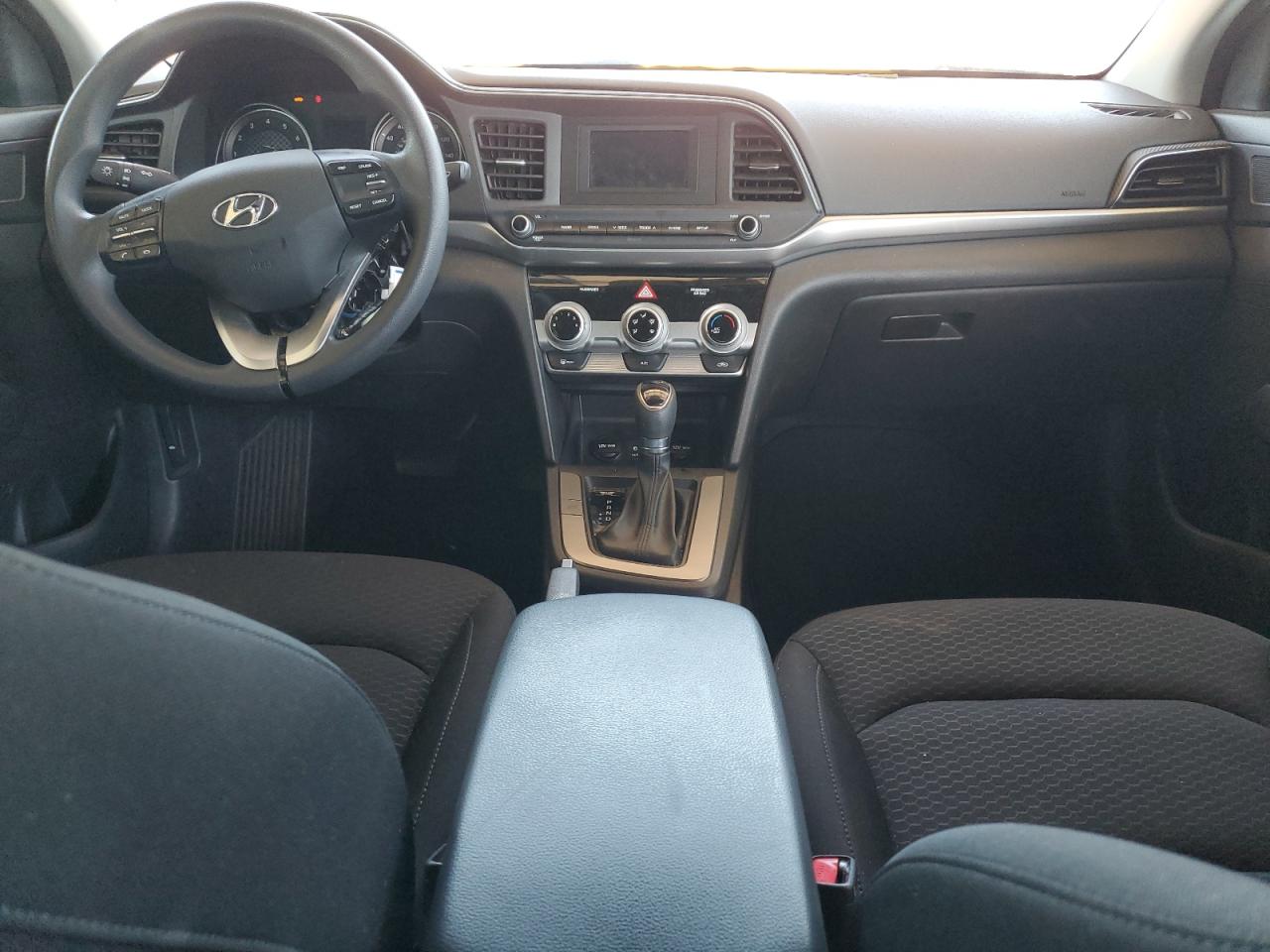 2019 Hyundai Elantra Se VIN: KMHD74LF1KU812998 Lot: 80670605