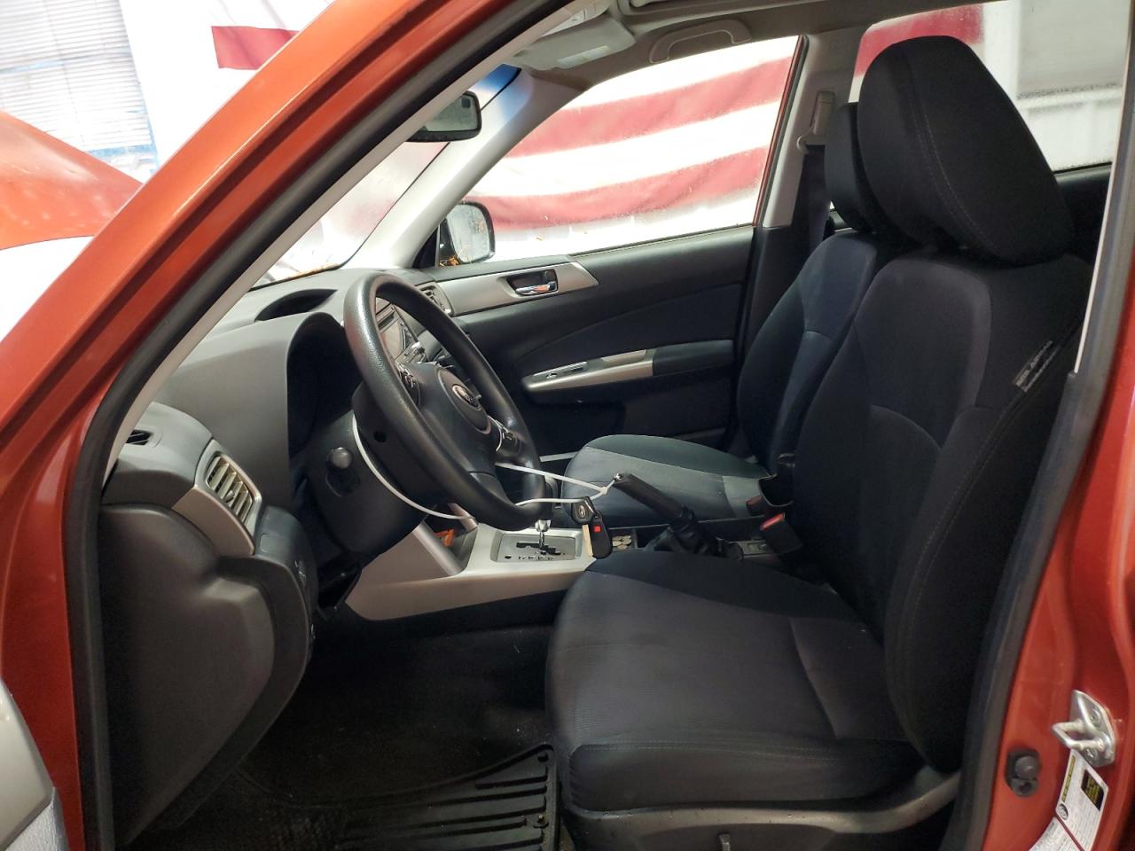 2010 Subaru Forester 2.5X Premium VIN: JF2SH6CCXAH762637 Lot: 83765175