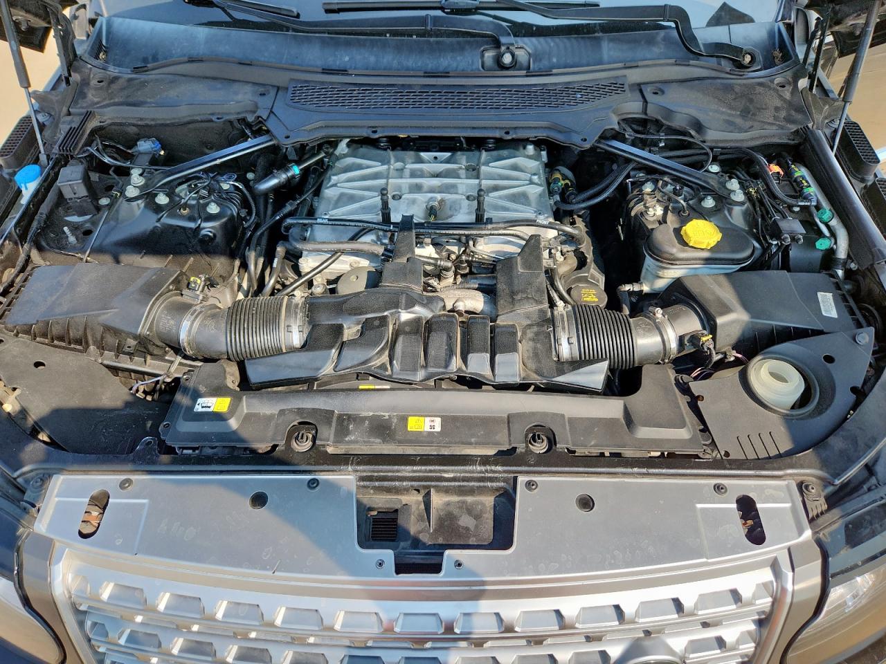 2015 Land Rover Range Rover Supercharged VIN: SALGS2TF9FA233925 Lot: 81287105