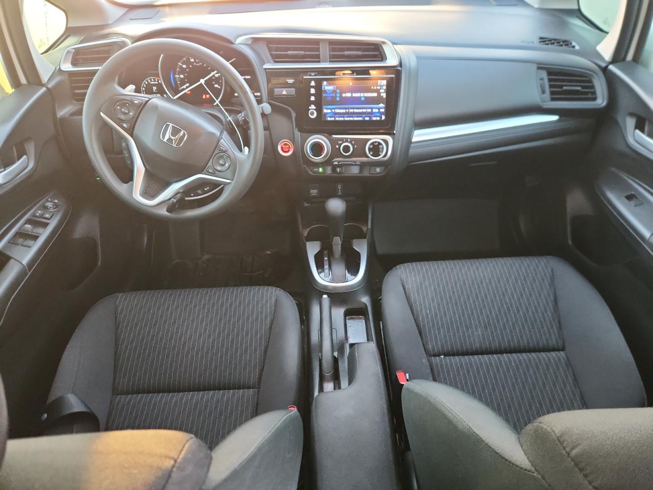 2018 Honda Fit Ex VIN: 3HGGK5H88JM721165 Lot: 80608105