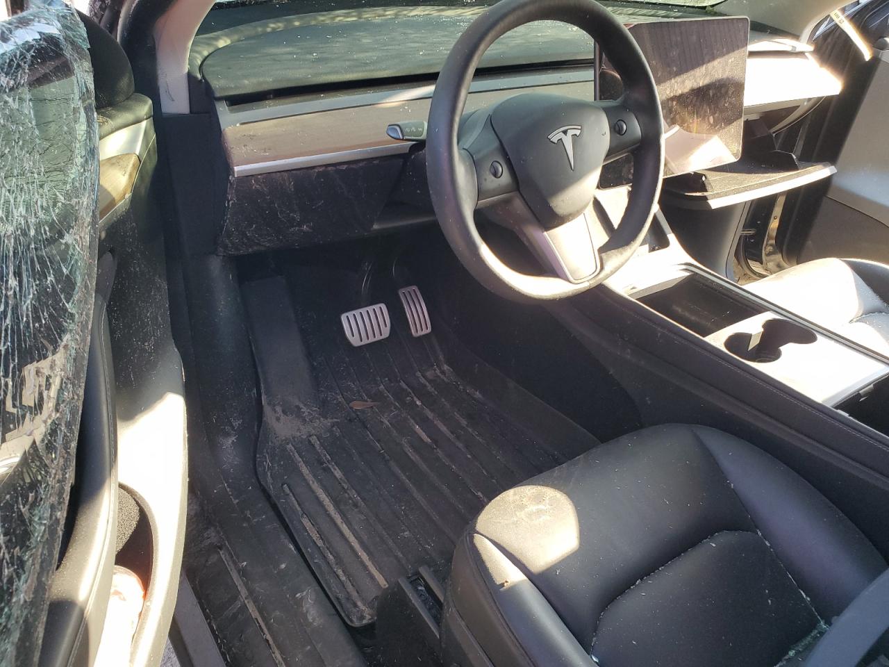 2023 Tesla Model Y VIN: 7SAYGDEF8PF835958 Lot: 80765185