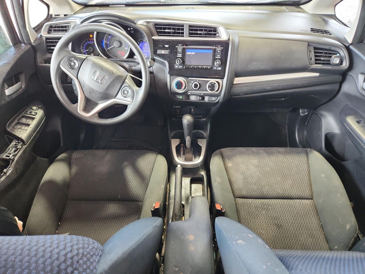 2020 Honda Fit Lx VIN: 3HGGK5H45LM714612 Lot: 82132925