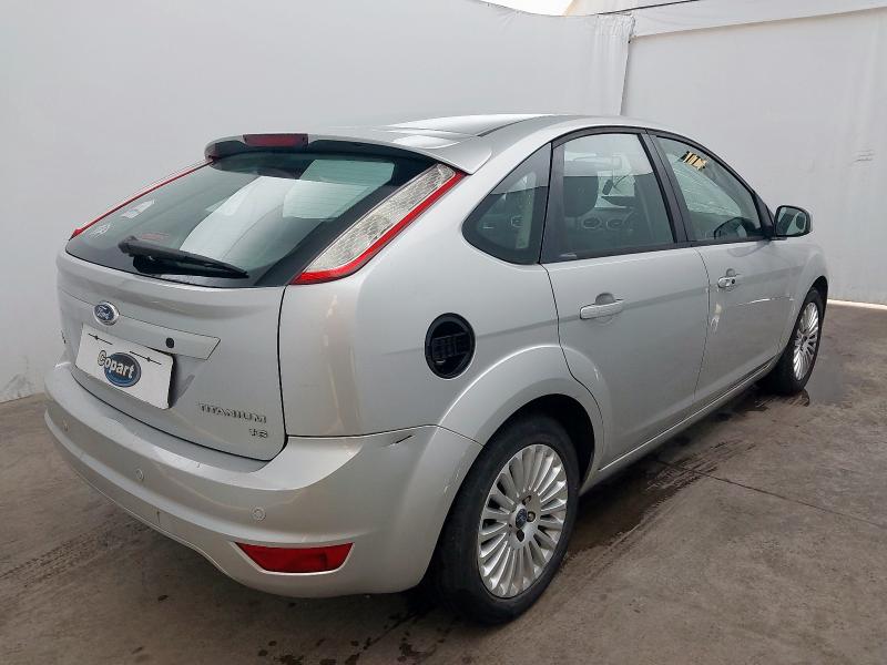 2010 FORD FOCUS TITANIUM 